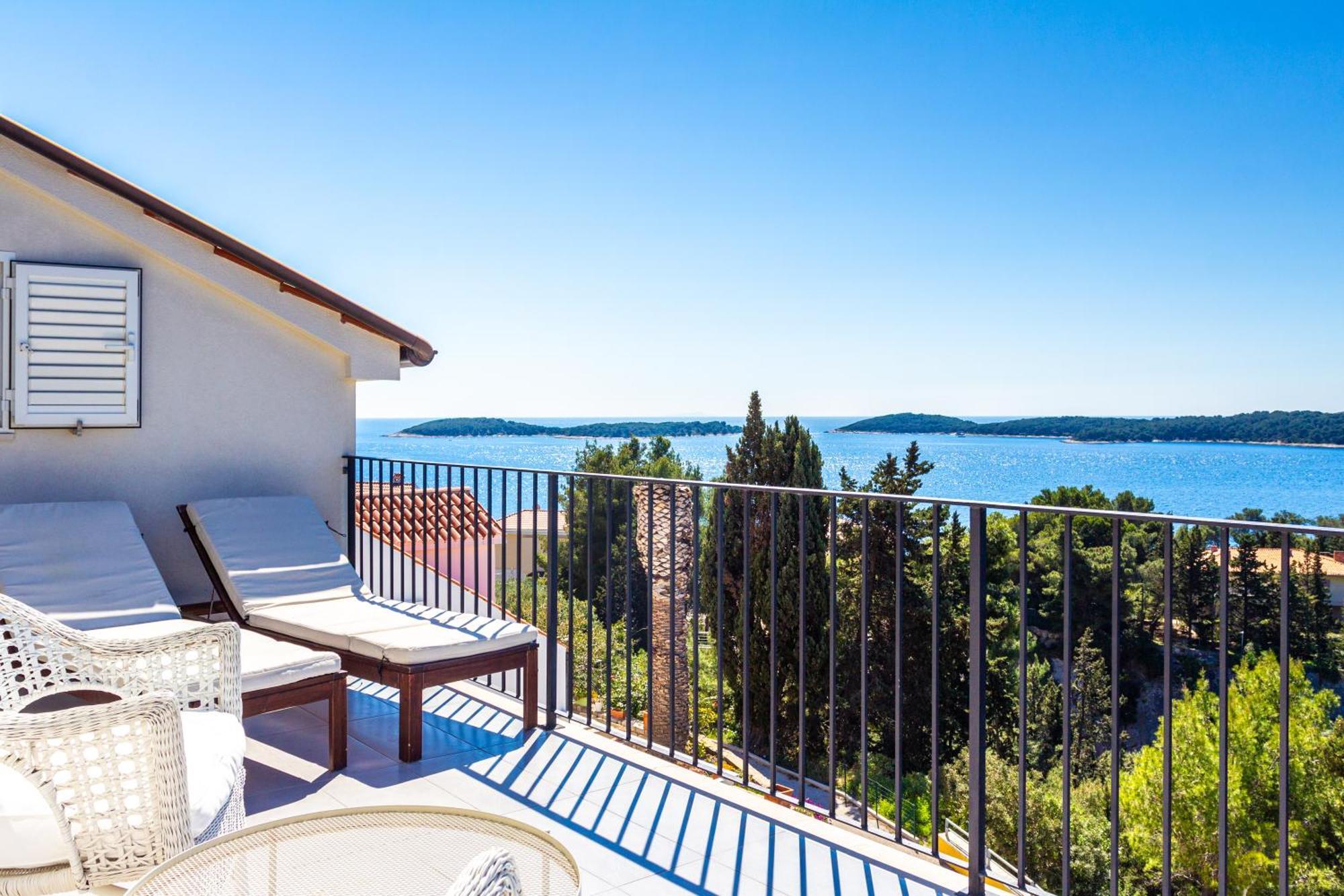 Blue Bay Residence Hvar Town Exteriör bild
